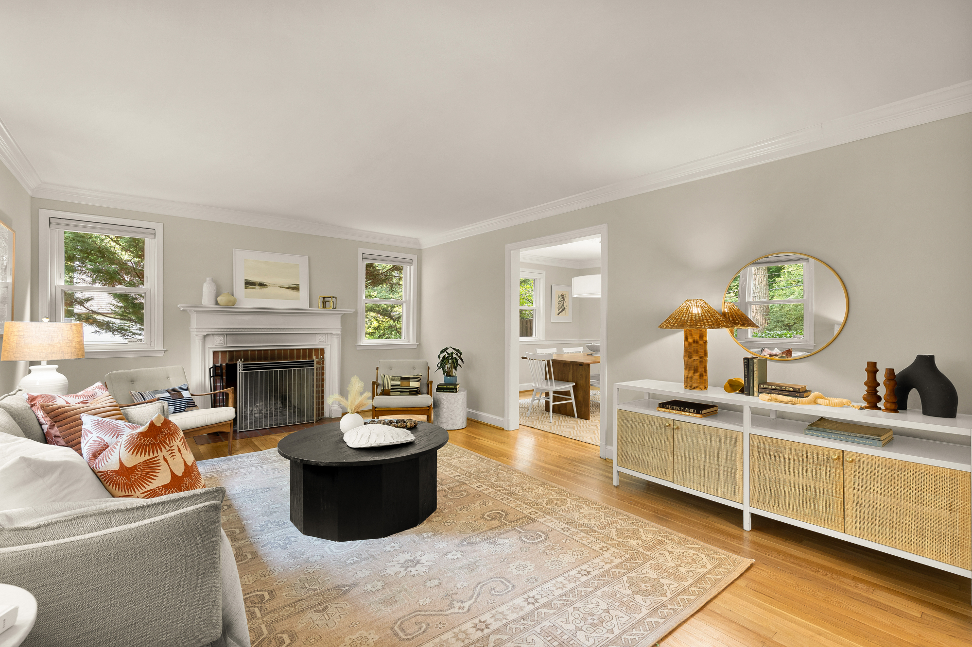6814 Oregon Avenue NW_Living Room
